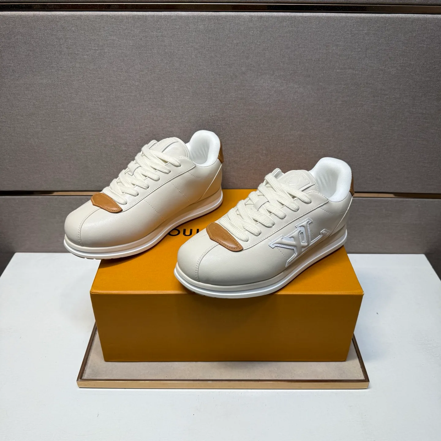 Men's men's shoes 💰pp560 [LV～] Men's casual shoes 2025z cabinet sales simultaneously 🔶Size: 38-44 #️⃣ 🔷6 colors🔜The upper is made of multi-material splicing➕Mesh lining, comfortable and breathable, sole: original comfortable and wear-resistant outsole, ⚠️real thing📱photographed🎬real thing is better📢📢📢